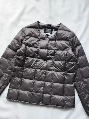 타이온 노카라 다운 자켓