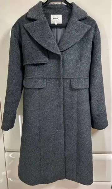 새상품급 OZOC 그레이 체스터 코트 38