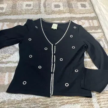 시빌라 긴팔 가디건 블랙