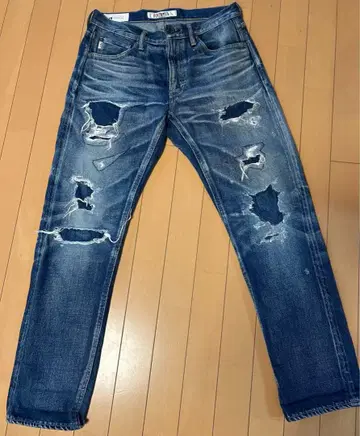 FOMTL 슬림핏 스트레이트 데님