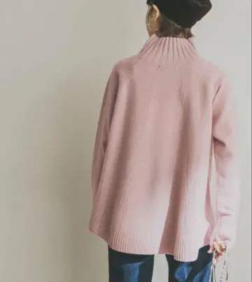 새상품 어반 리서치 엑스트라 파인 메리노울 플레어 풀오버