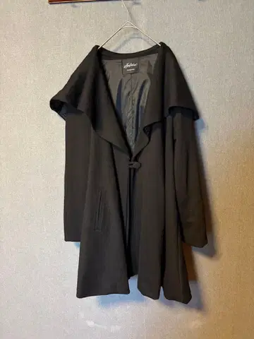 블랙 울 100% 빅 칼라 코트 프론트 오픈