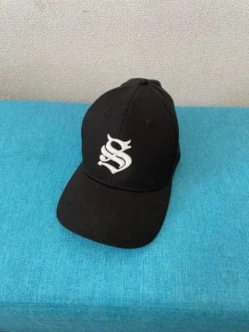 블랙 로고 야구 모자