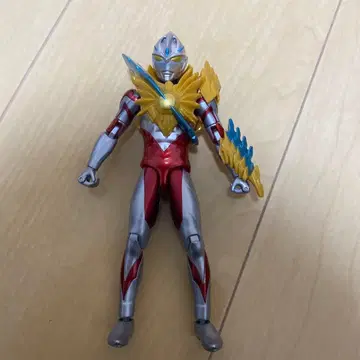 울트라 액션 피규어 울트라맨 아크 사투루 아머