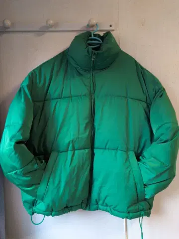 그린 다운 자켓