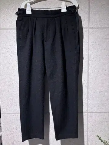 SAYATOMO 두꺼운 원단 울 팬츠 2 사이즈 블랙 사야토모