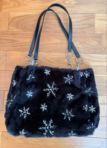 퍼 토트백 눈 스팽글 자수