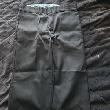 Dickies 브라운 치노 팬츠