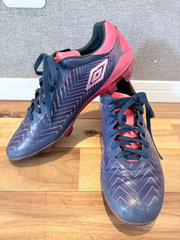 UMBRO 축구 스파이크 (27cm) (하데스 크로우 Pro)