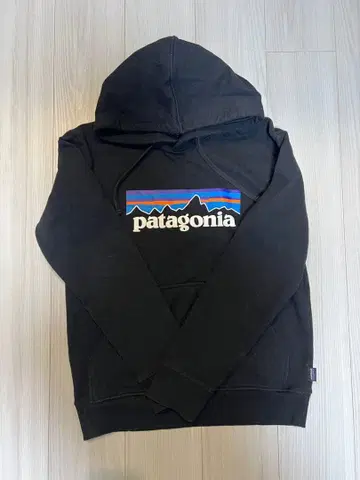 patagonia Uprisal Hoody 블랙 XS