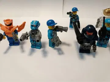 우주 테마 미니 피규어 세트