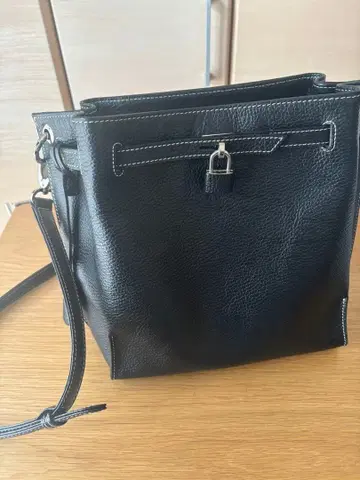 덴하마노 미티아 리브레 숄더백