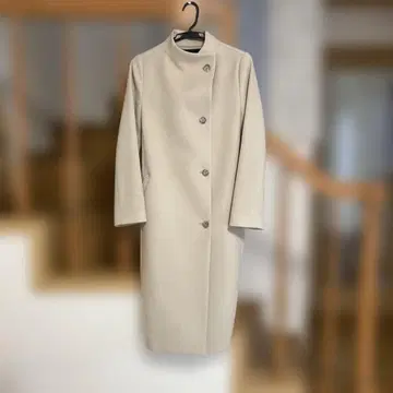 INDIVI 베이지 롱 코트