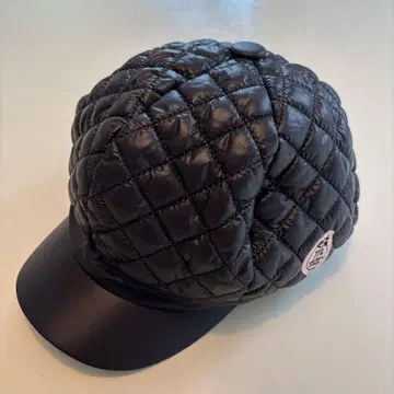 MADAM MINA 퀼팅 캡 블랙