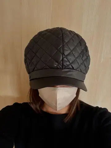 MADAM MINA 퀼팅 캡 블랙