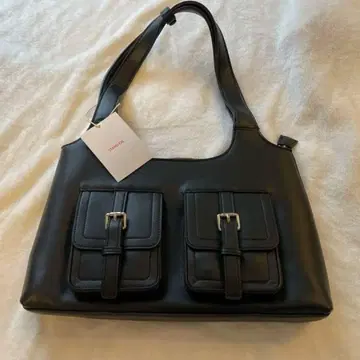 stand oil 블랙 숄더백