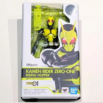 가면라이더 제로원 라이징 호퍼 피규아트