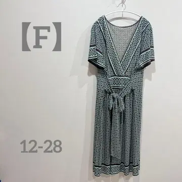 반팔 원피스 [ F ] 기하학 패턴 V넥 그린/브라운