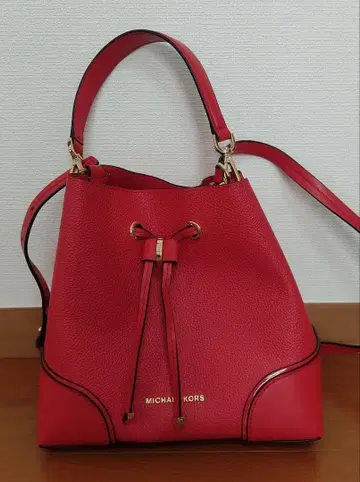 [ 새상품급 ] 마이클코어스 컨버터블 버킷 숄더 스몰 백