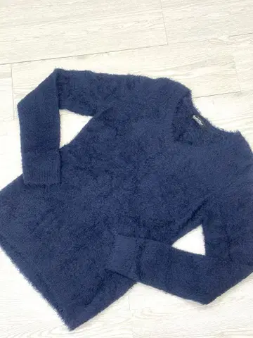 토네이도 마트 페더 니트