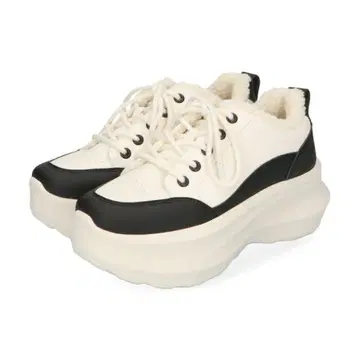 오리엔탈 트래픽 보아 통굽 스니커즈 OT3739