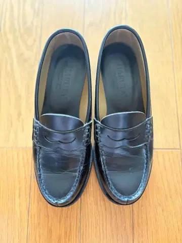 HARUTA 블랙 로퍼