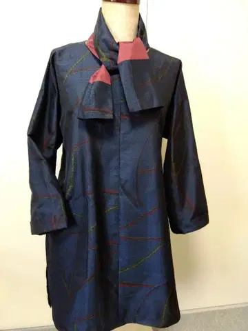 기모노 오시마 명주 리메이크 - * - 깔끔한 튜닉과 스카프