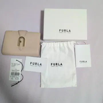 FURLA 그레이지 접이식 지갑