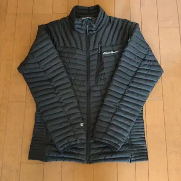 Eddie Bauer 블랙 다운 자켓
