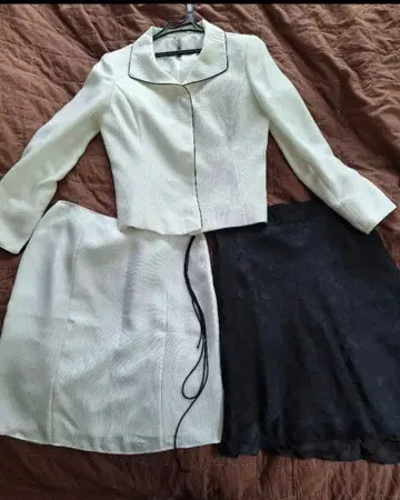 포멀 슈트 3세트 (화이트 자켓 & 스커트 & 레이스 스커트)