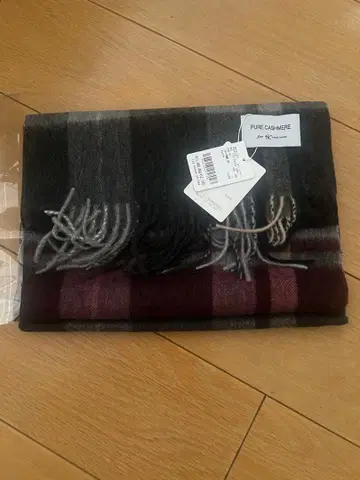 퓨어 캐시미어 체크 무늬 머플러