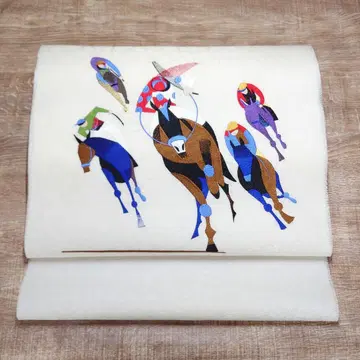 나고야 오비 쓰리 시즌 머그잔 화이트 베이스 재단 포함