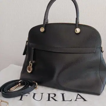 훌라 파이퍼 M FURLA PIPER 백 천연 가죽 블랙 블랙