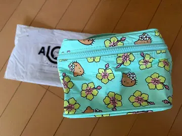 Aloha Collection 헬로키티 파우치