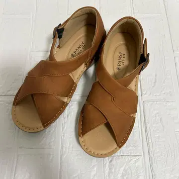 PANSY 팬지 샌들 라이트 브라운 23cm