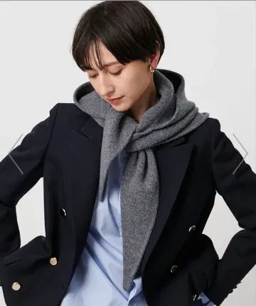 이번 시즌 미사용 새상품 유나이티드 애로우즈 니트 후드 스톨