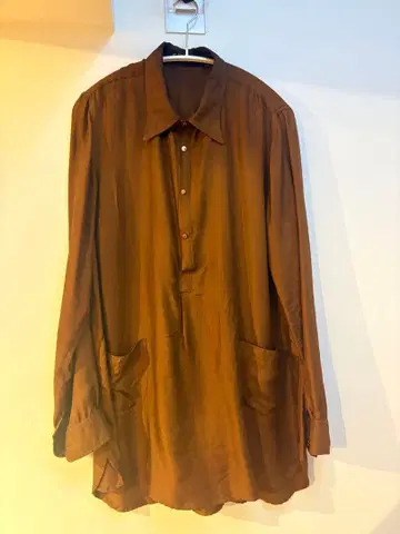 아키비오 j.m.리봇 브라운 앤티크 실크 셔츠