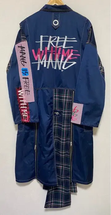 MAN.G 그래픽 자수 롱 코트 FREE 패치워크 개성파