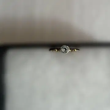 비쥬마무 로프 디자인 클리어 스톤링 이어커프