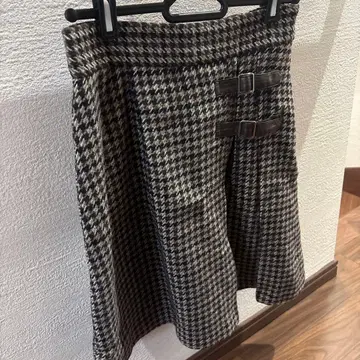 플레어 스커트 체크 무늬 버클 포함 컨디션 최상