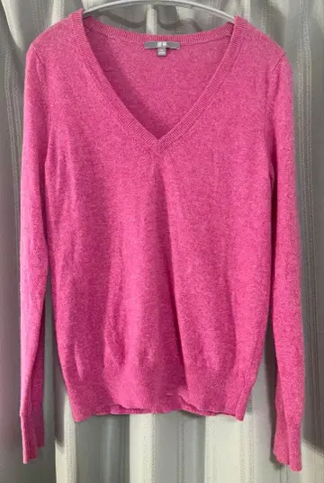 새상품 UNIQLO 캐시미어 100% 니트