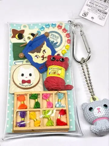 냥코 라이프 [재봉 대장] 가챠 파우치 수공예 핸드메이드 자수 니트