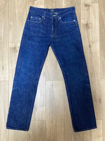 A.P.C. NEW STANDARD 스트레이트 데님 27