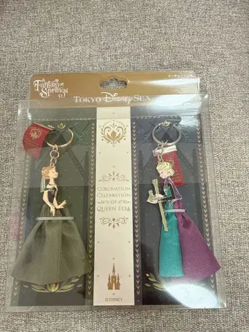 판타지 스프링스 안나 스트랩 키체인 안나와 눈의 여왕