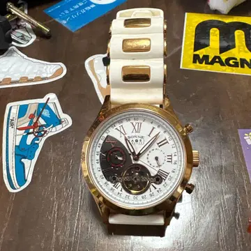 SONNE 자동 와인딩 손목시계 화이트/골드