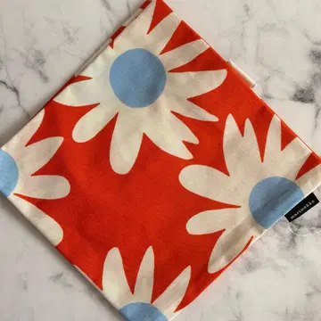 [ 새상품 ] 마리메꼬 Rakastaa Ei Rakasta 토트백