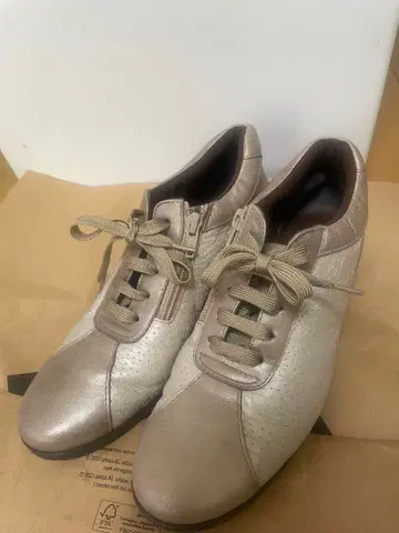 VITA NOVA 컴포트 스니커즈 24cm EEE