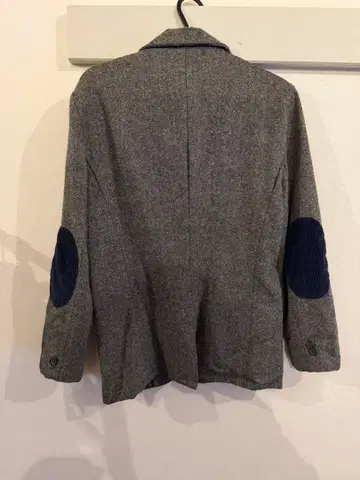 그레이 울 혼방 테일러드 자켓