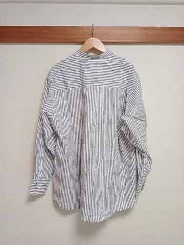 relume 스트라이프 밴드 카라 벌룬 셔츠 2025 새상품