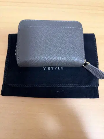 Y-STYLE 이단 접이식 지갑 차콜 블랙